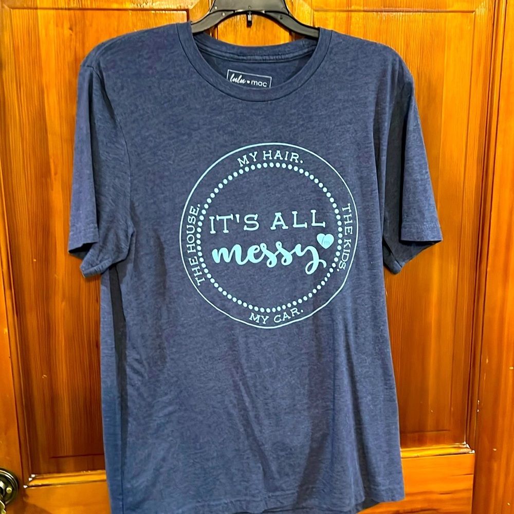 Graphic Blue Tee size Large by Lulu Mac